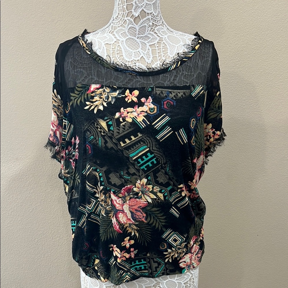 American Rag Black Relaxed Sleeve Top
